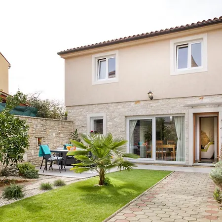 House 1765 Дом отдыха Перой