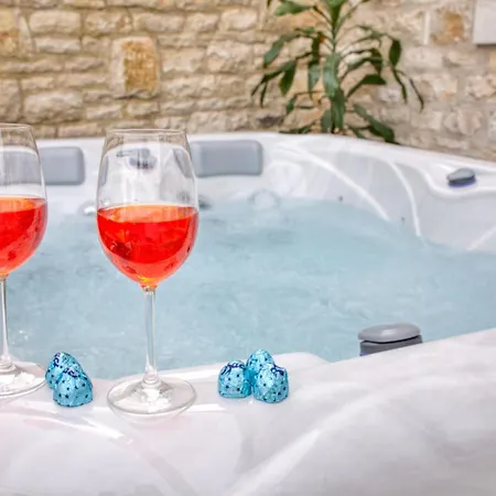 House 1765 Дом отдыха