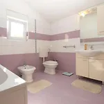 Дом отдыха House 1765 *