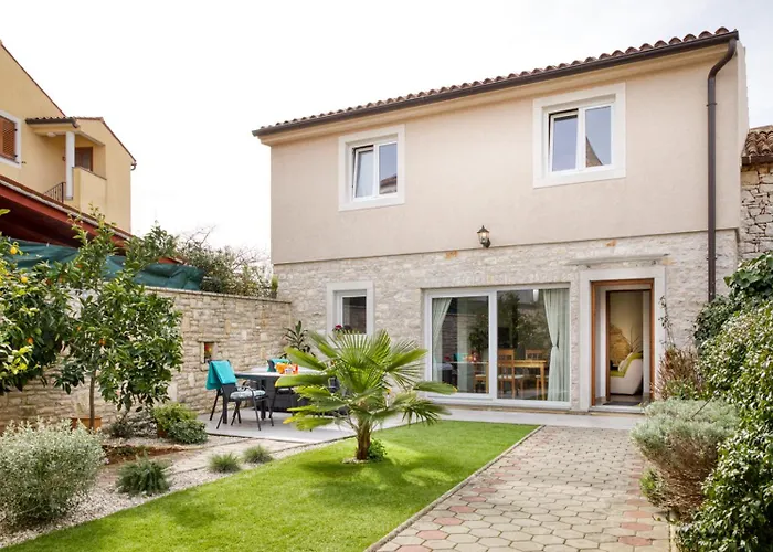 House 1765 펜션 페로이